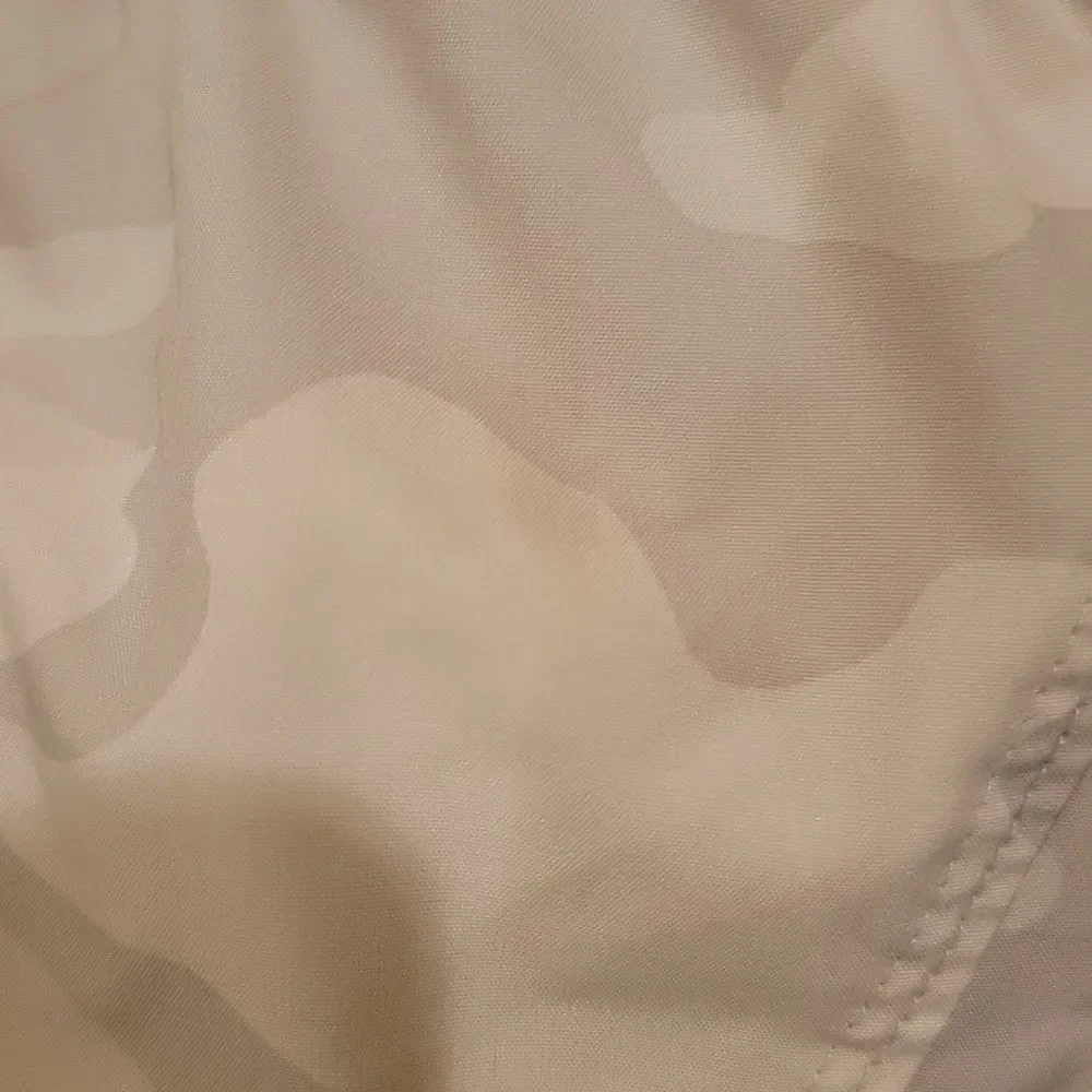 Women's Camouflage Shorts Sz Med - Picture 8 of 8